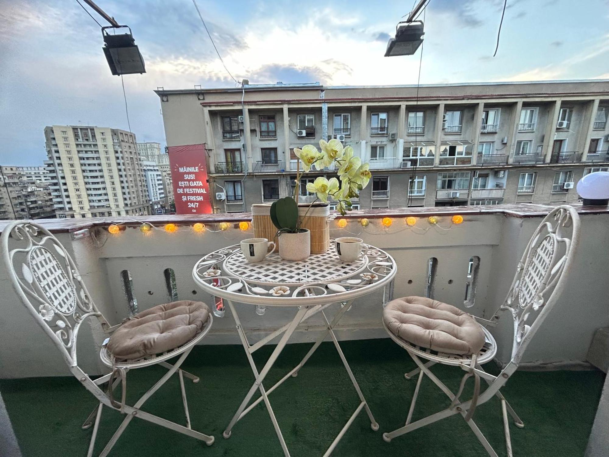 Апартаменти Panoramic Terace Victory Boutique Бухарест Екстер'єр фото